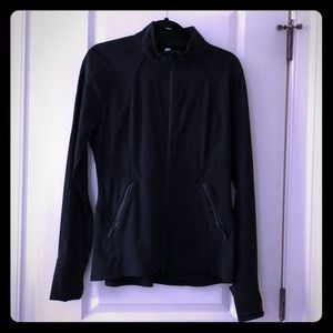 Lulu Lemon running jacket in black